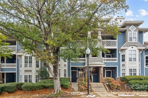 Previously sold for $305,000