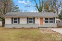 2410 Carrington Court sold home in Charlotte, SC