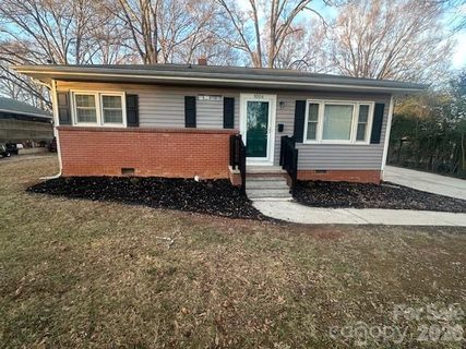 1004 E 8th Avenue sold home in Reid Acres, Gastonia, NC
