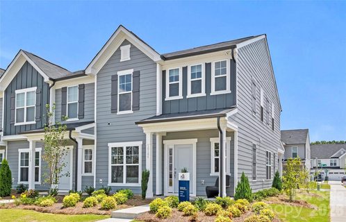 2106 Cobble Court