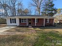 1006 Meadowbrook Drive sold home in Lancaster, SC