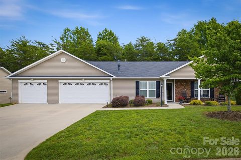 122 Lady Slipper Lane pending home in Morgan Trace, Valdese, NC