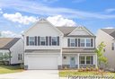 1541 Autumn Banks Way sold home in High Shoals, SC