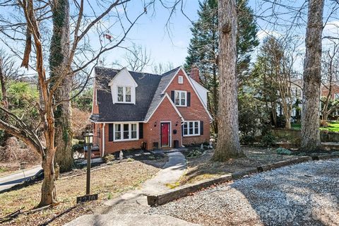 1210 Oakwood Avenue sold home in Brookwood, Gastonia, NC