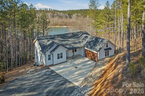 291 Table Rock Trace active home in Lake Rhodhiss Estates, Valdese, NC