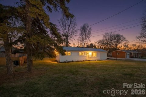 339 S Eastway Drive sold home in Dogwood Estates, Troutman, NC