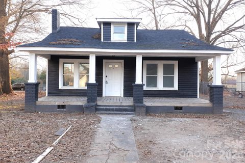Previously sold for $265,000