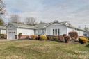 228 Dartcrest Drive sold home in Hendersonville, SC