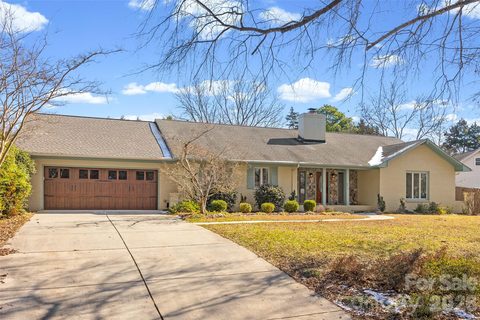 3513 Chilham Place sold home in Ridgeloch, Charlotte, NC
