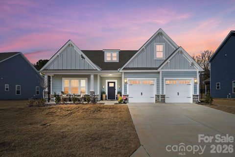1342 Links Crossing Drive sold home in Stonebridge, Monroe, NC