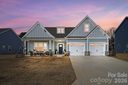 1342 Links Crossing Drive sold home in Monroe, SC