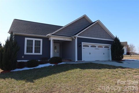 506 E Carpenter Street sold home in Temple Heights, Maiden, NC