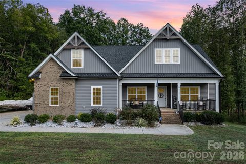 Previously sold for $632,500