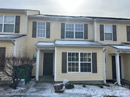 5423 Eneida Sue Drive sold townhome in Summerville, Charlotte, NC