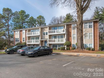 9333 Old Concord Road sold condo in Shannon Green II, Charlotte, NC