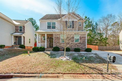 231 Anvil Draw Place sold home in Sweetwater, Rock Hill, SC