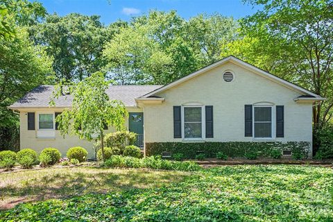 1800 Emerywood Drive