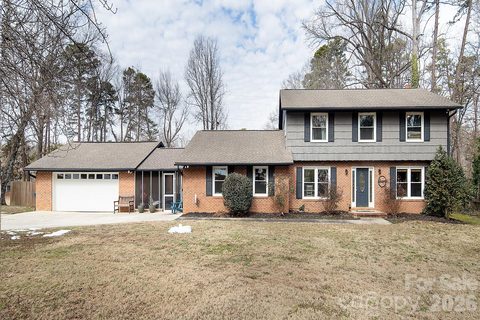 8550 Cottonwood Trail sold home in Poplar Trails, Concord, NC