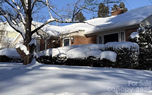 3 Forest Drive active home in Country Club Acres, Lexington, NC