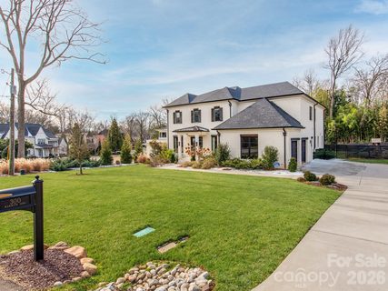 300 Mammoth Oaks Drive sold home in Mammoth Oaks, Charlotte, NC
