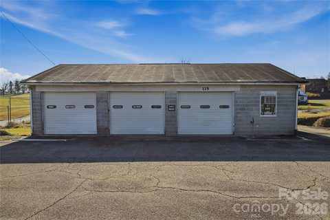 115 Linville Street pending property in Morganton, Morganton, NC