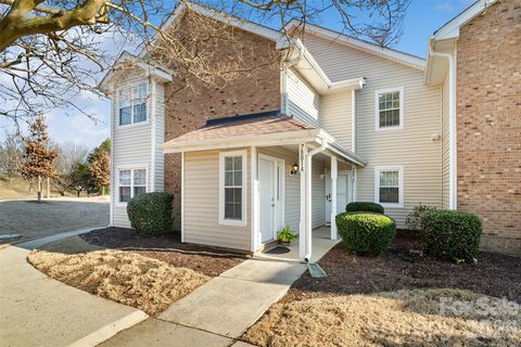 7801 Davinci Lane sold condo in Renaissance Gardens, Charlotte, NC