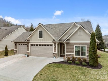 43 Burlington Lane sold home in Village At Windstone, Fletcher, NC