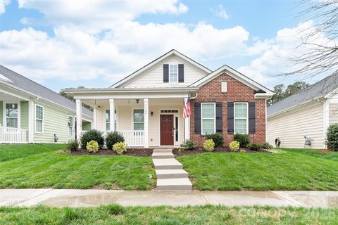 1324 Assembly Street active home in Eagle Park, Belmont, NC