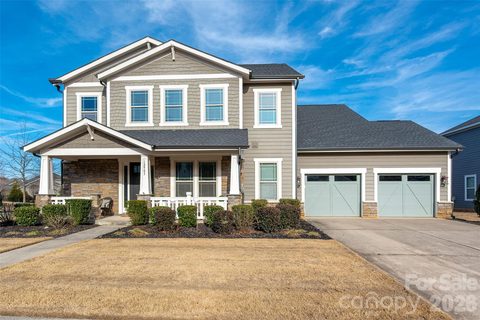 Previously sold for $705,000
