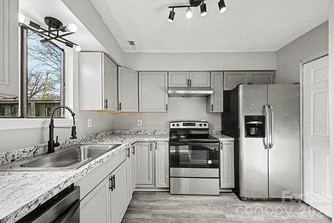 6134 Bent Tree Court