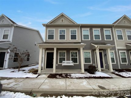 13850 Clayborn Street sold townhome in Wyntree, Midland, NC