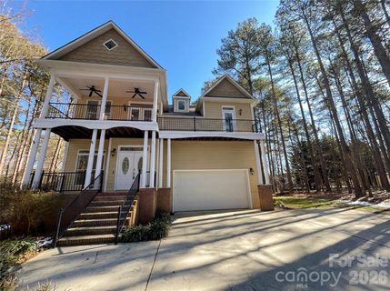 405 Isle Of Pines Road active home in Ivy Ridge, Mooresville, NC