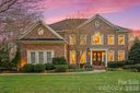 7007 Camrose Crossing Lane sold home in Matthews, SC