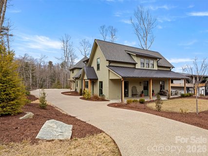206 Kelmscott Lane active home in Ramble Biltmore Forest, Asheville, NC
