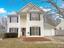 5719 Rocbridge Lane sold home in Charlotte, SC