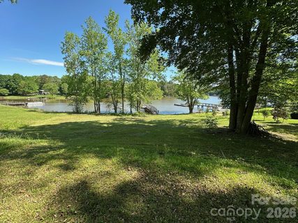 Emerald Isles, Sherrills Ford