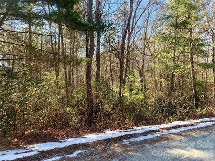 Lot 18 Oak Ridge Drive active lot in Oak Laurel, Brevard, NC