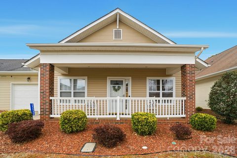 2504 Countryside Lane sold condo in Village Of Woodridge, Monroe, NC