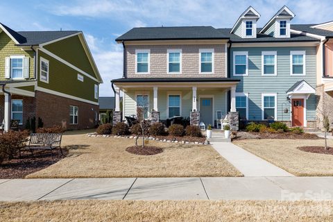 Previously sold for $430,000