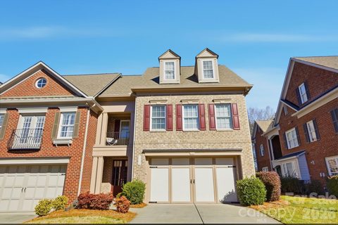 11719 Easthampton Circle sold home in The Gates At Bridgehampton, Charlotte, NC