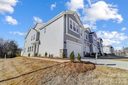 9318 Pagoda Oak Drive sold home in Charlotte, SC