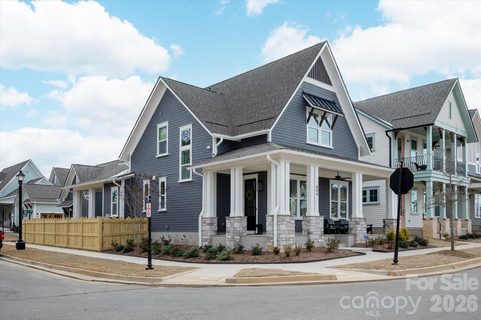 604 Hops Alley sold home in Cottages At Springfield Town Center, Fort Mill, SC