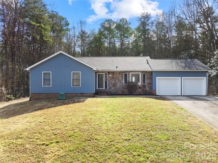 121 Rustic Way Lane