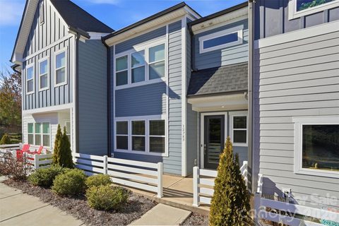 1276 Brawley School Road active townhome in Forest Lake, Mooresville, NC