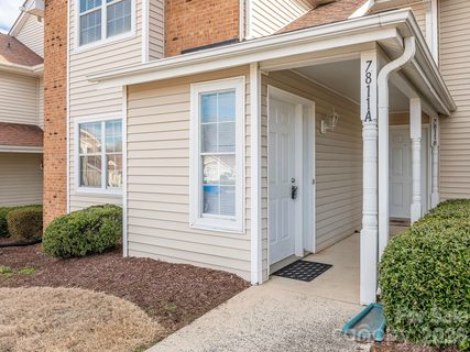 7811 Renaissance Court sold condo in Renaissance Gardens, Charlotte, NC