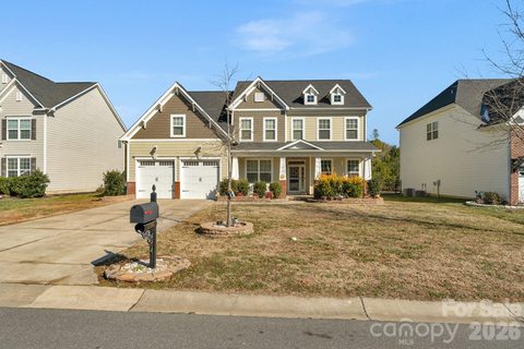 11587 Macallano Drive sold home in Peach Orchard Estates, Charlotte, NC