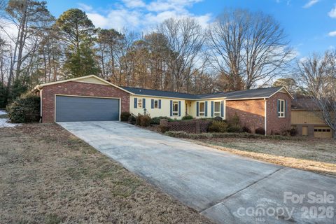 1767 12th Street Drive sold home in Lakeland Park, Hickory, NC