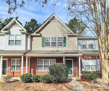 10739 Holly Ridge Boulevard active townhome in Holly Ridge, Charlotte, NC