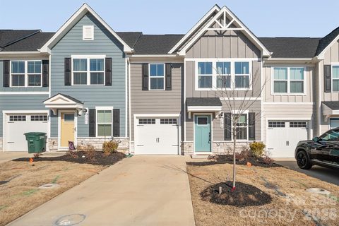 130 Stella Lane sold home in Smith Village, Troutman, NC