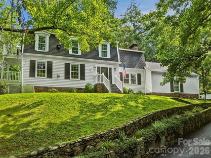 72 Brookwood Road active home in Sherwood Heights, Asheville, NC